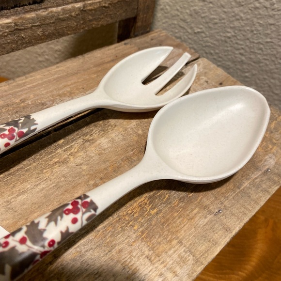 Christmas Red Berry & Green Holly Serving Spoon & Serving Fork Set Of 2 - Picture 15 of 16
